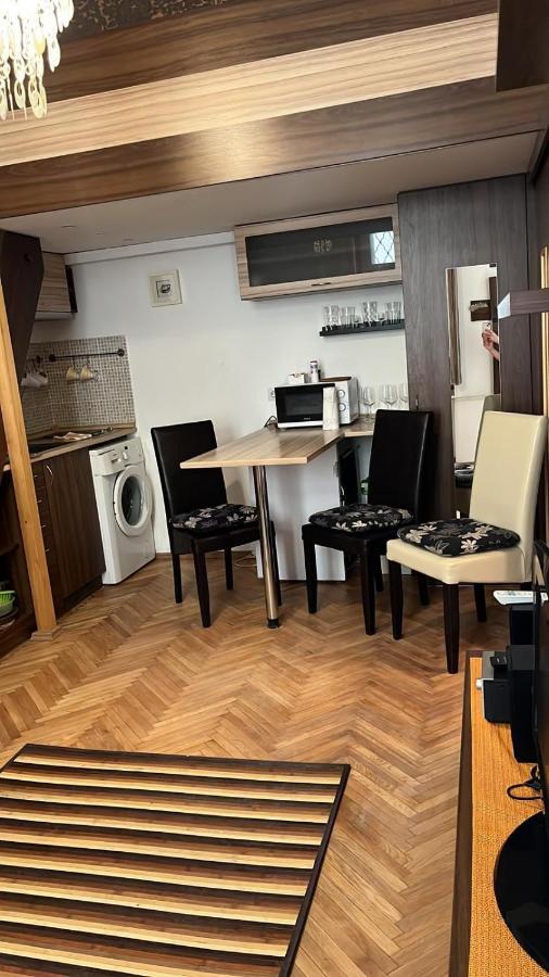 Apartment Vaci Budapeste Exterior foto